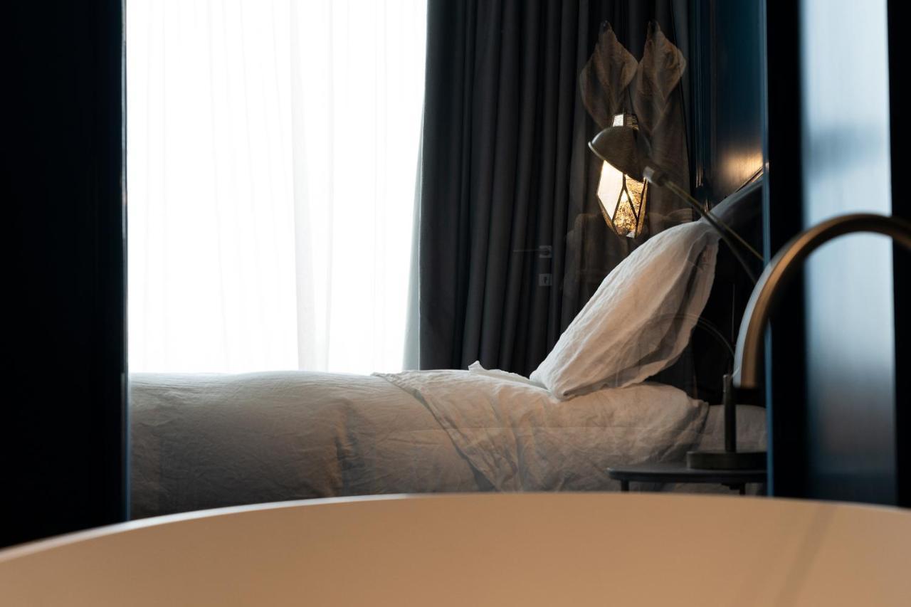 Piccola Maesta' Boutique Rooms Чивітанова-Марке Екстер'єр фото