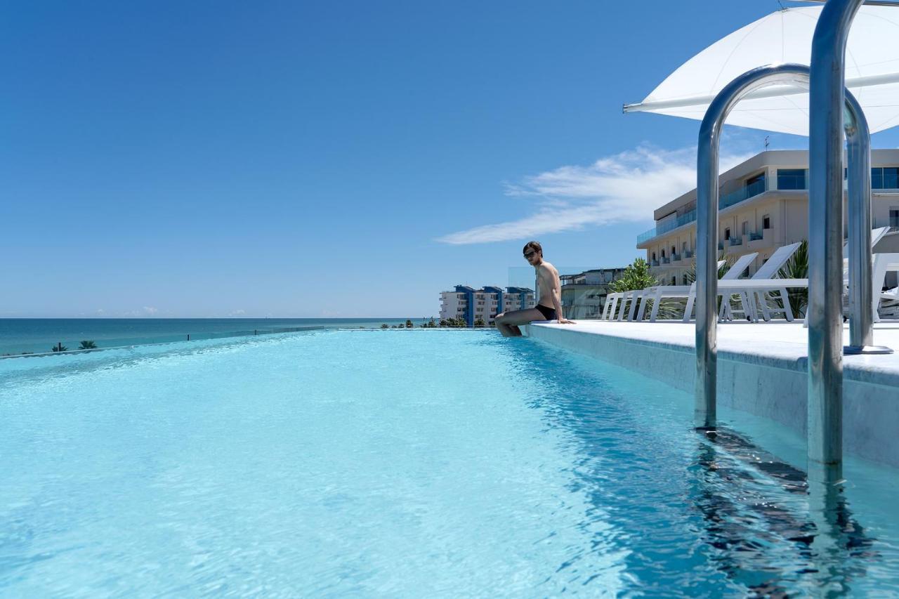 Piccola Maesta' Boutique Rooms Чивітанова-Марке Екстер'єр фото