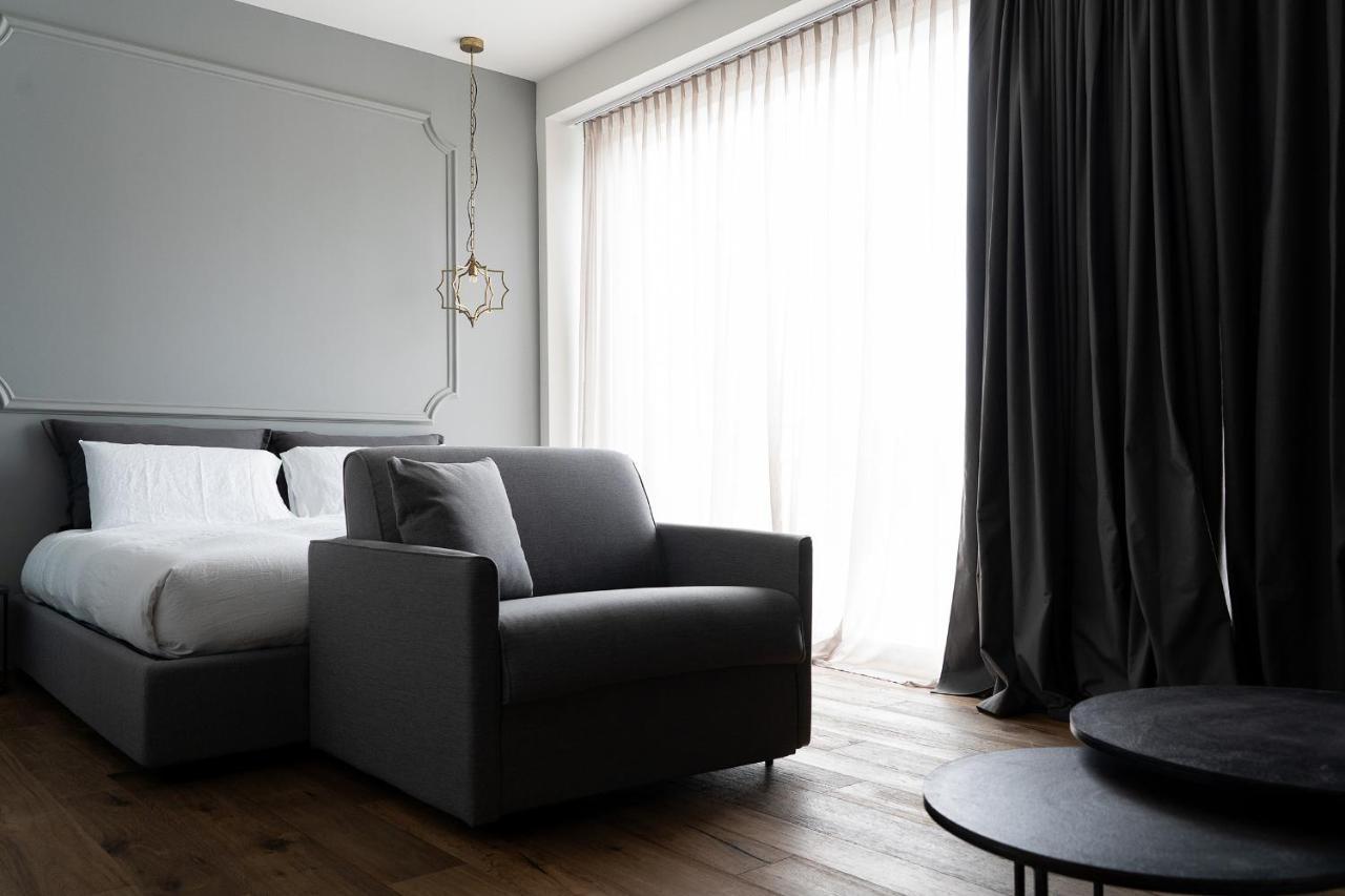 Piccola Maesta' Boutique Rooms Чивітанова-Марке Екстер'єр фото