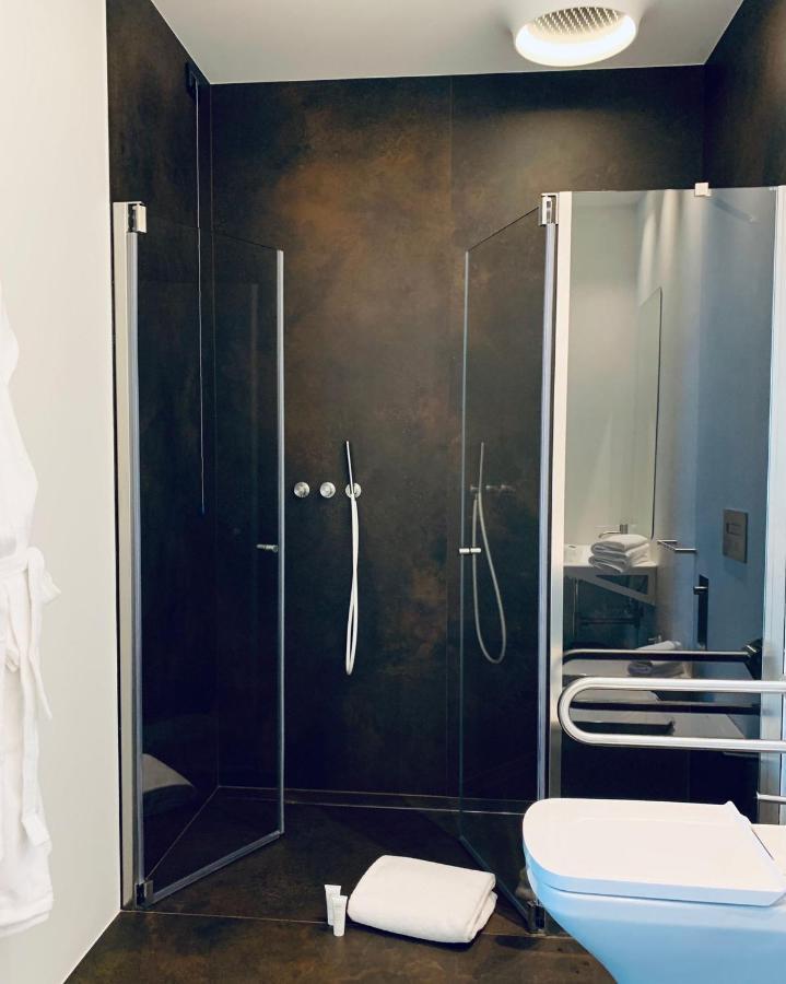 Piccola Maesta' Boutique Rooms Чивітанова-Марке Екстер'єр фото